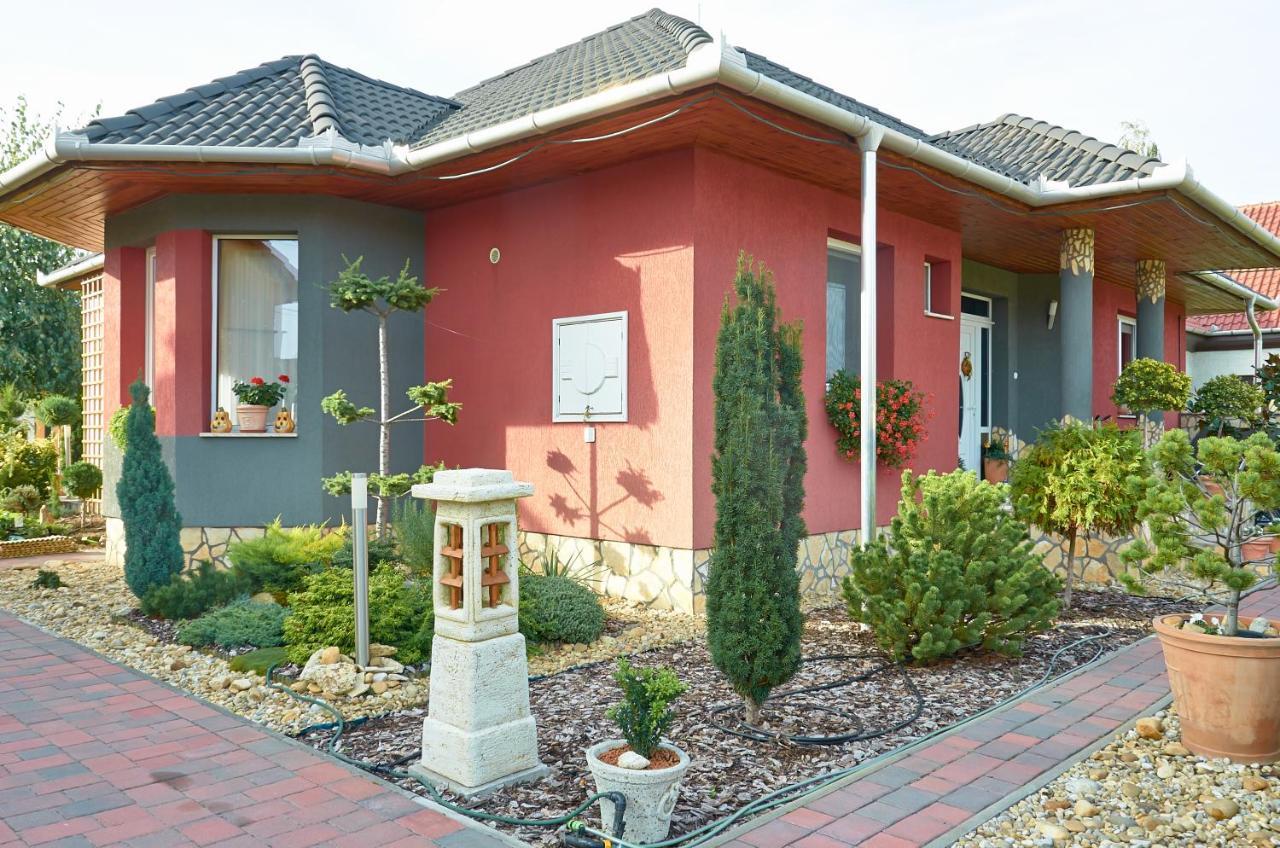 Homokhati Apartman Morahalom Luaran gambar